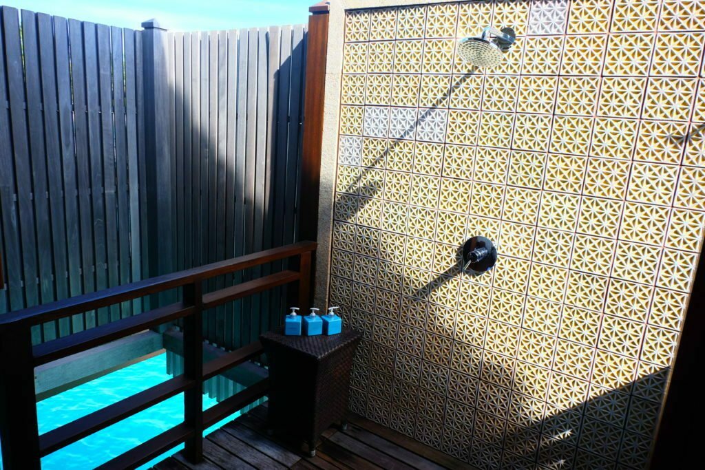 Outdoor Shower Maldives Shangri-La