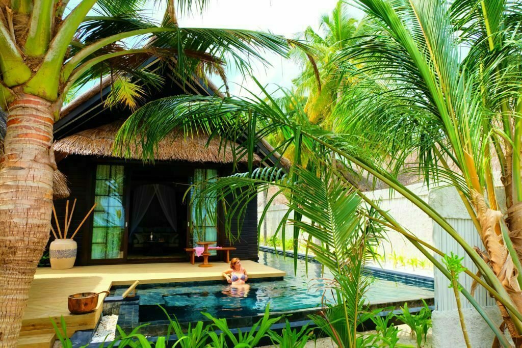 A stay at Jumeirah Vittaveli Resort Maldives - Luxury Review 6 Beach Villa Maldives Jumeirah Vittaveli
