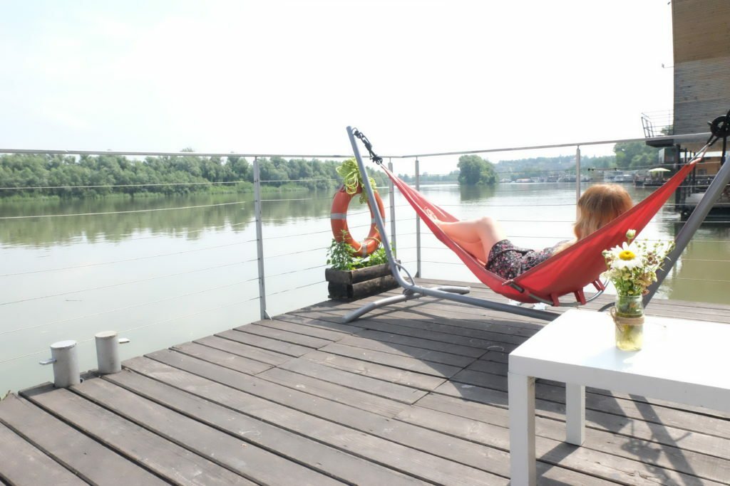 How To Afford Travel Every Month 6 save money to travel