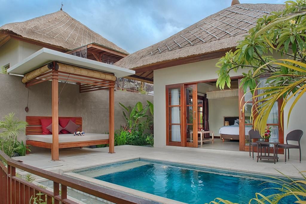 Private pool villas