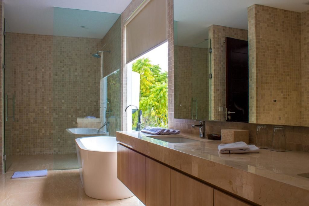 Bali Royal Suite &amp; Spa family villa with private pool