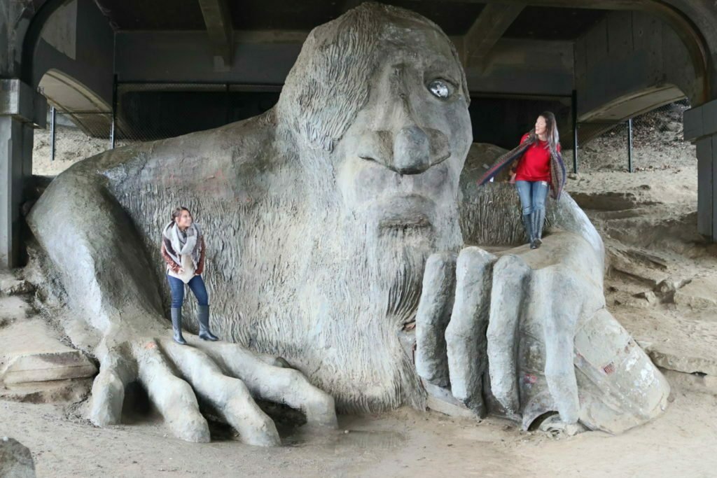 A Perfect Weekend In Seattle: Girls Trip 10 Fremont Troll