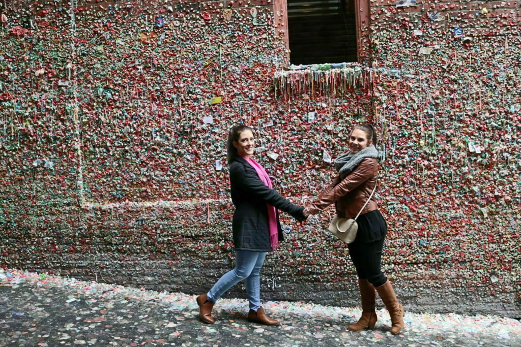 Gum Wall Post Alley