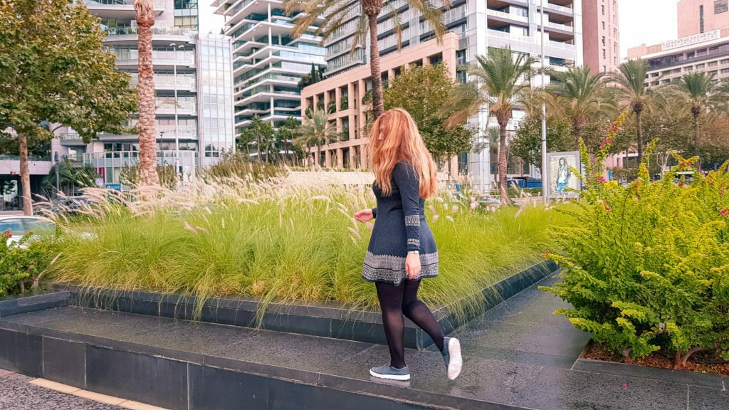 Fall Essentials: Stylish and Comfortable Travel Outfits 11 Stylish travel shoes