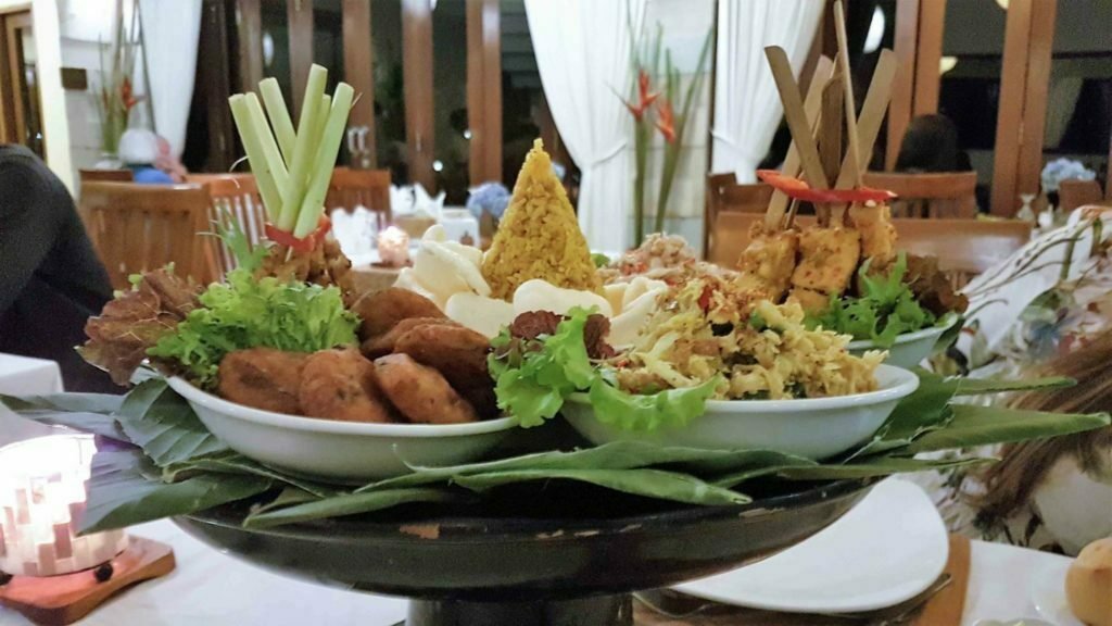 Balinese Dinner Munduk Moding Plantation