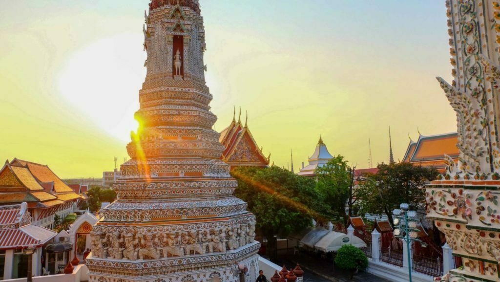 Best Things To Do in Bangkok for First-Timers 12 Bangkok best temples to see