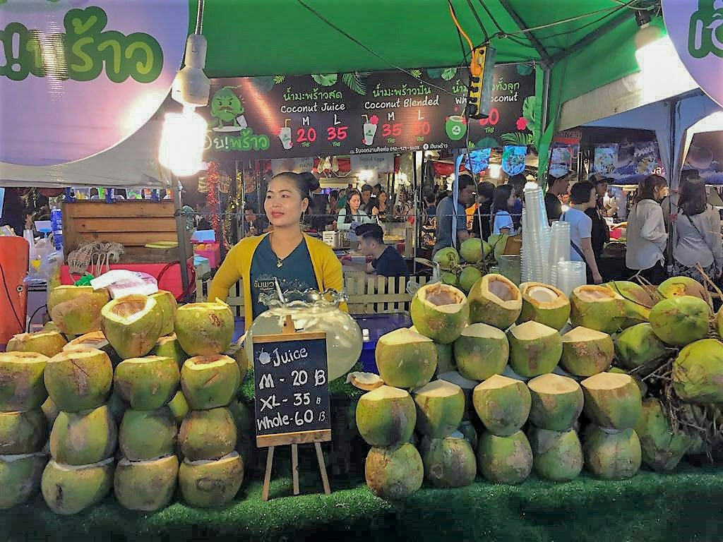 Best Things To Do in Bangkok for First-Timers 28 Street Markets Bangkok