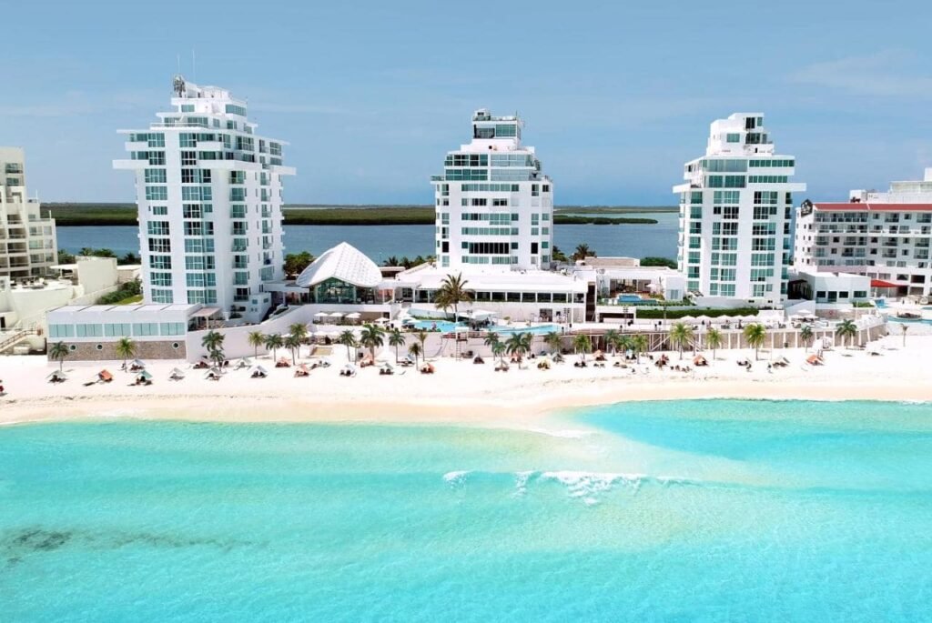 Oleo Cancun Resort