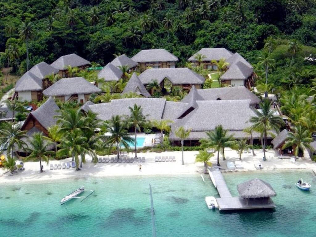 Royal Bora Bora affordable hotel