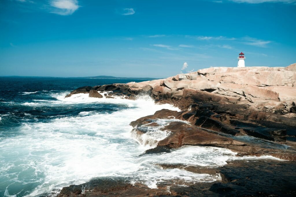 crashing waves on the rocky shore