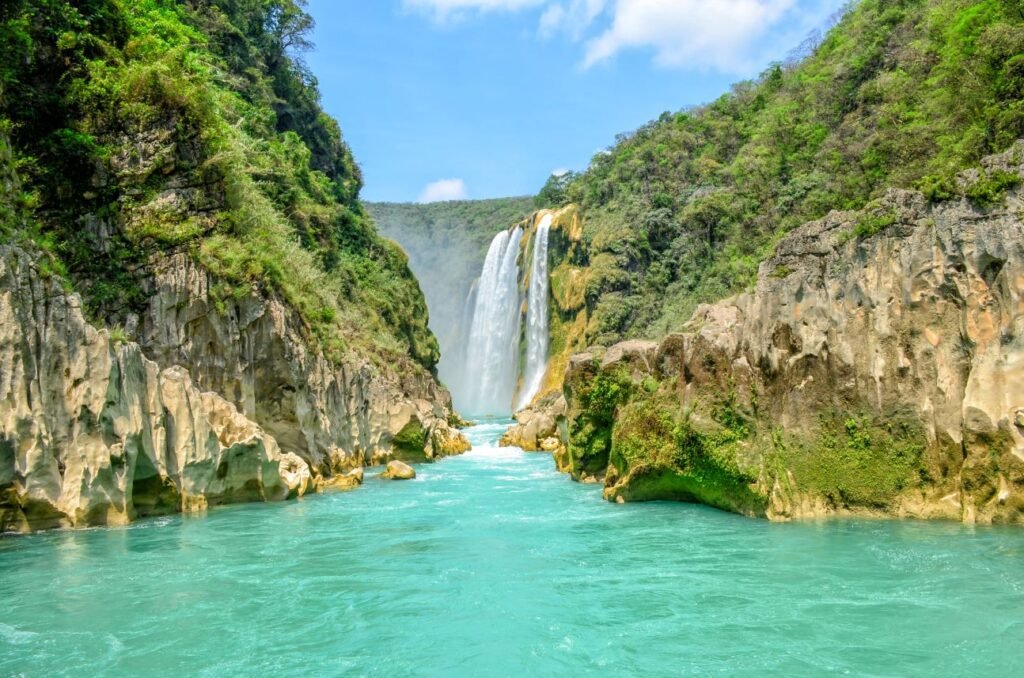 Tamul waterfall